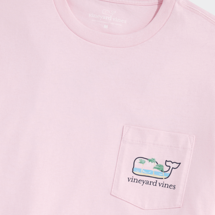 Camiseta Vineyard Breezy Hammock Whale Pocket Tee Flamingo - Imagen 4